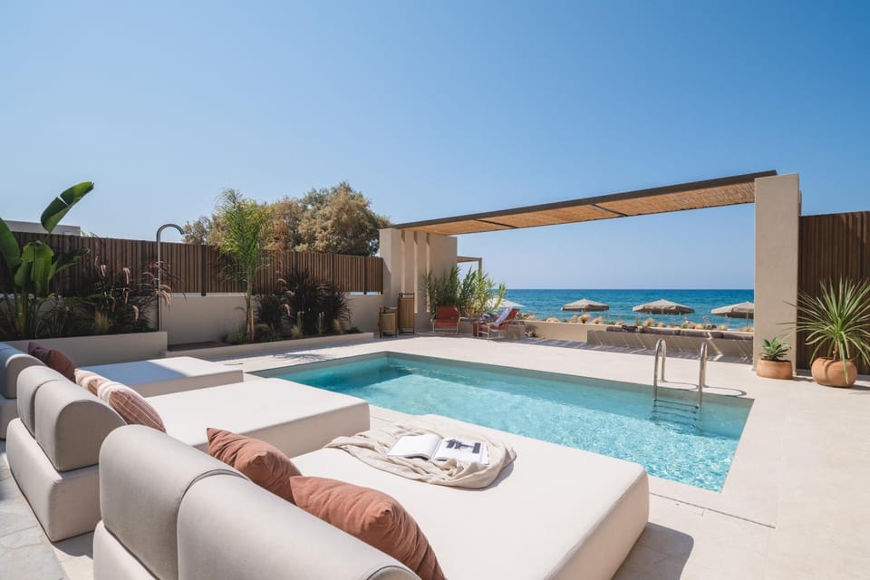 Natural landscape, View (from property/room), Seating area, Pool view, Sea view, sunbed