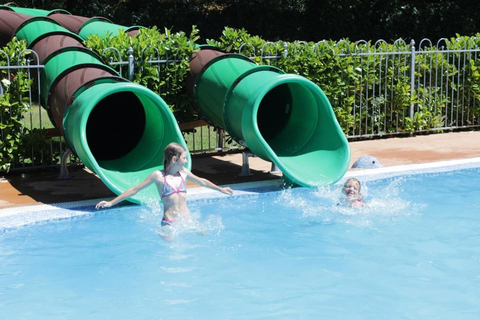 Aqua park, Swimming pool