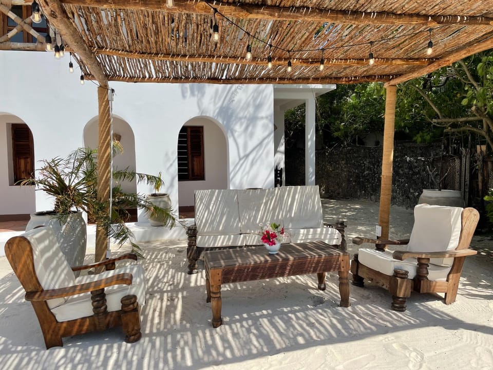 Property building, Garden, Seating area