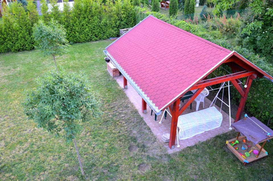 Bird's eye view, Garden