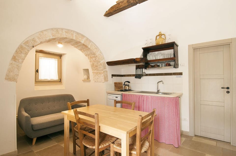 Trulli Valle d'Itria - Trulli dell'ulivo House in Province of Taranto