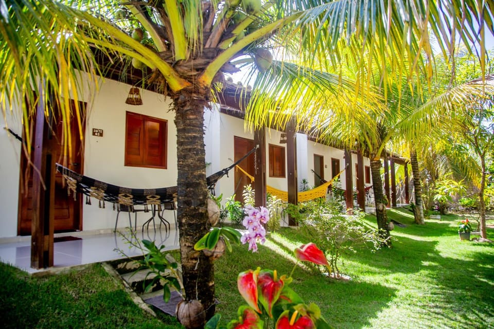 Property building, Natural landscape, Garden, Garden, Garden view