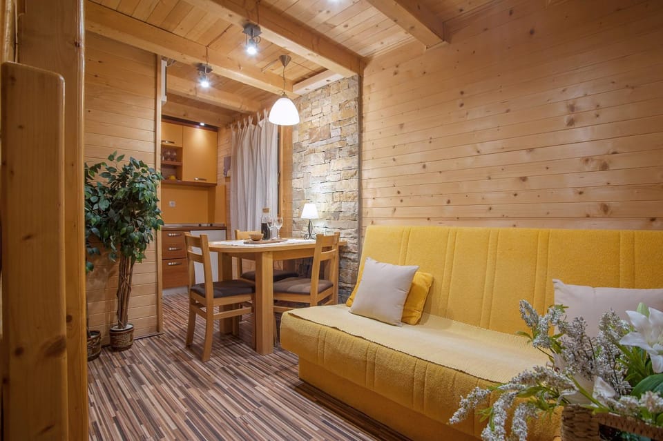 Kitchen or kitchenette, Living room, Dining area