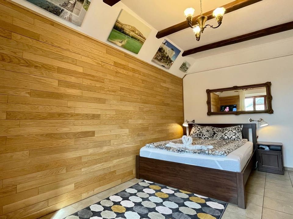 Vöröskő Apartman Alsóörs Apartment in Hungary