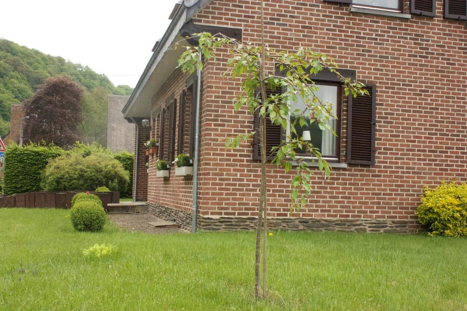 Facade/entrance, Garden view