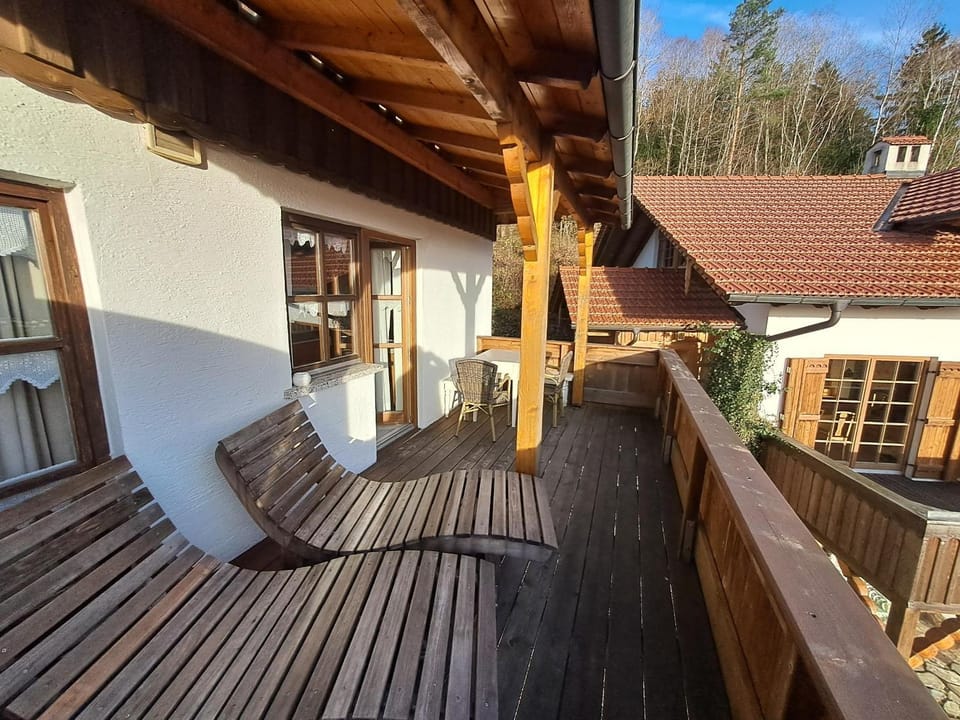 Property building, View (from property/room), Balcony/Terrace