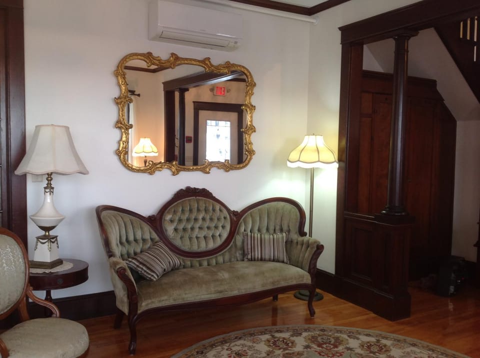 Property building, Communal lounge/ TV room