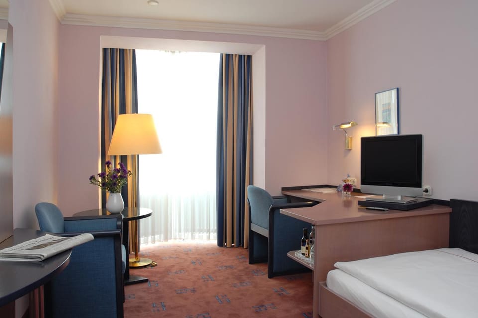 Bed, TV and multimedia