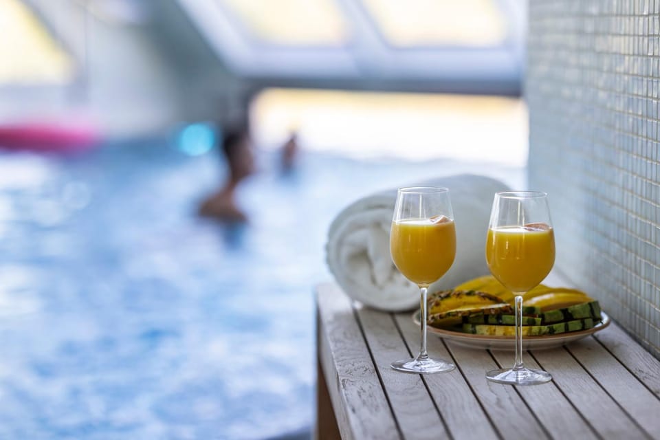 Spa and wellness centre/facilities, Pool view, Swimming pool