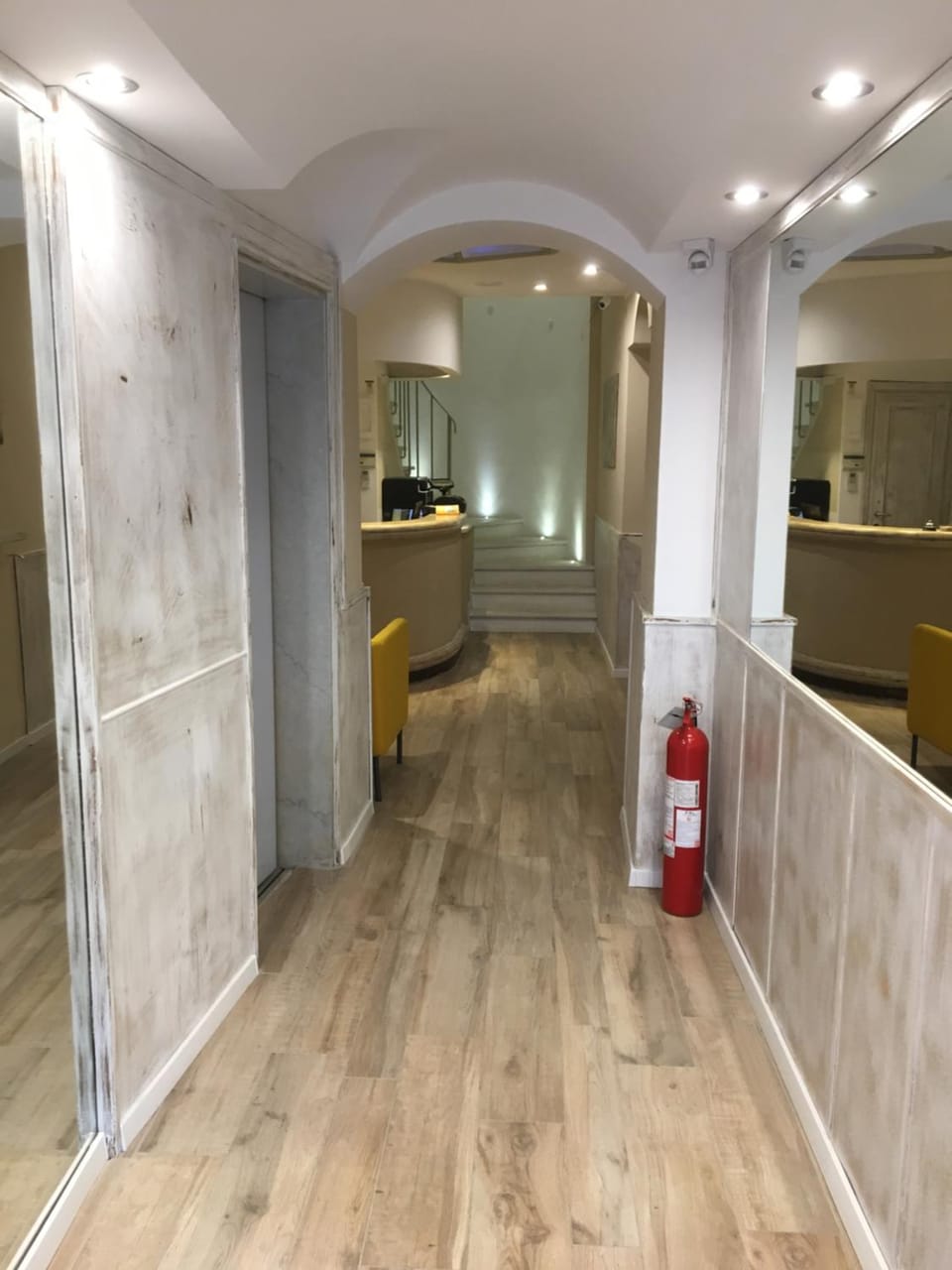 Lobby or reception, Other