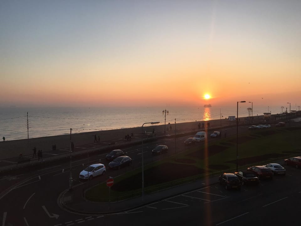 Nearby landmark, Natural landscape, Other, Beach, Sea view, Street view