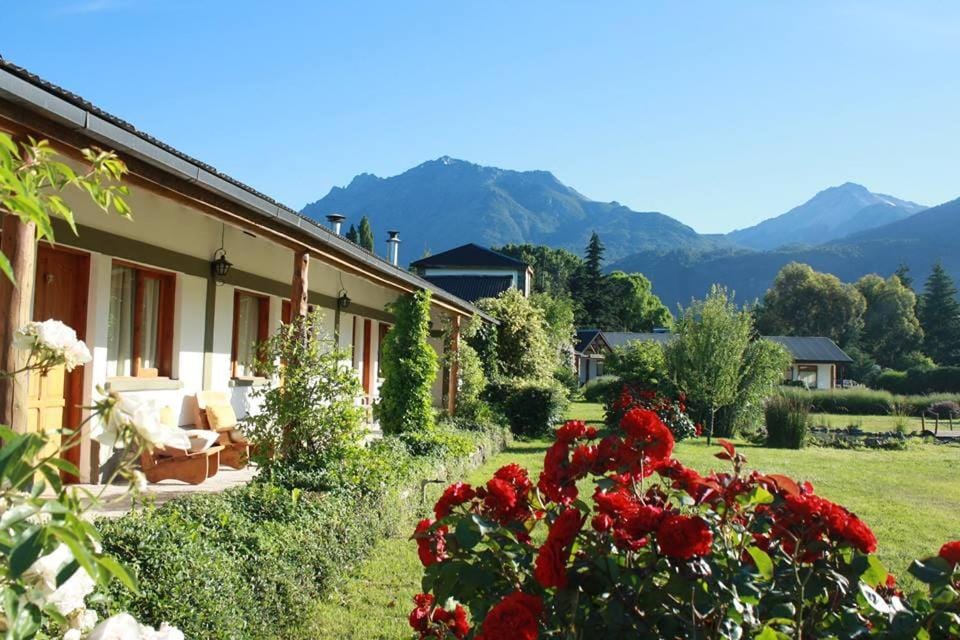 Hosteria El Hoyo Inn in Chubut Province, Argentina