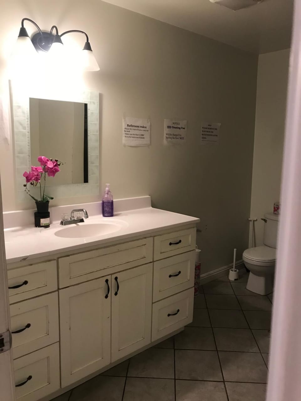 Hollywood Stay Hostel in San Fernando Valley
