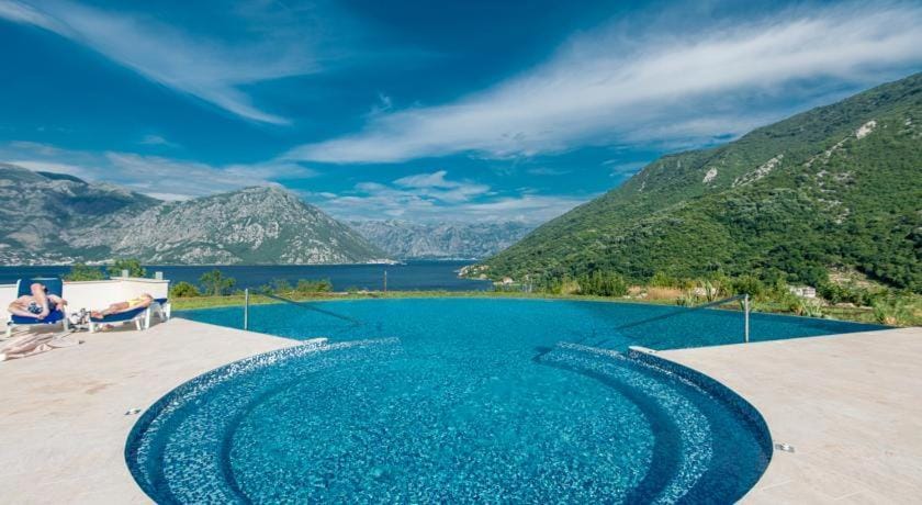The Seaside Gem Apartment in Kotor Municipality
