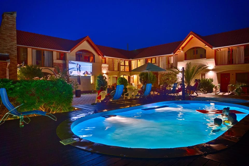 Property building, Swimming pool