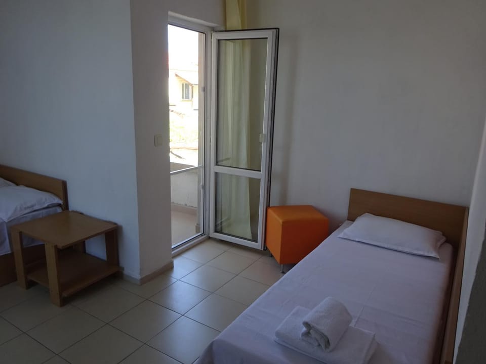 Bed, Balcony/Terrace, Photo of the whole room