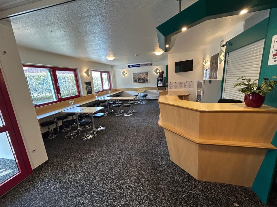 Lobby or reception, Breakfast