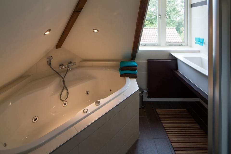 Burgers & Buitenlui Bed and Breakfast in Drenthe (province)