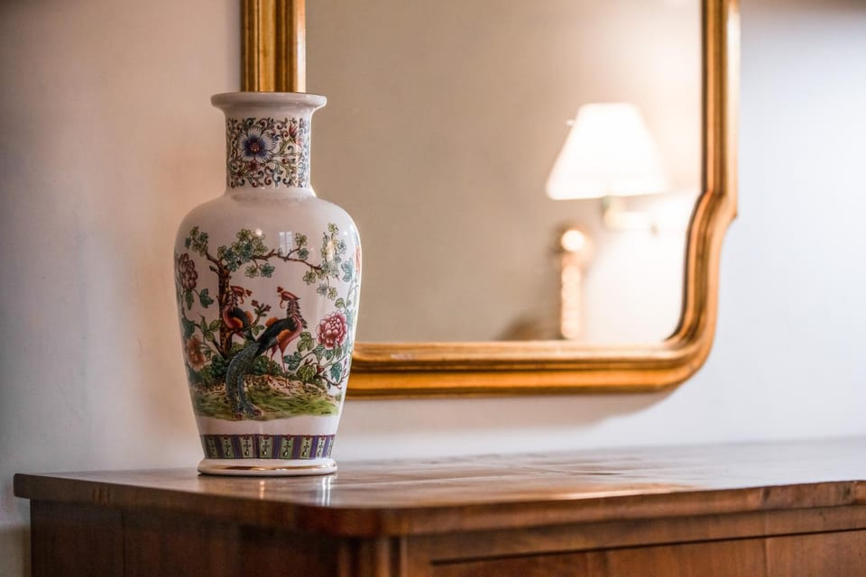 Decorative detail, Bedroom