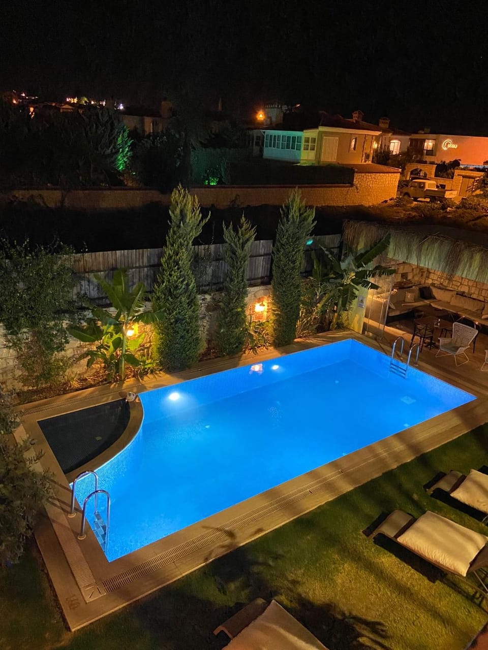 Pool view, Swimming pool