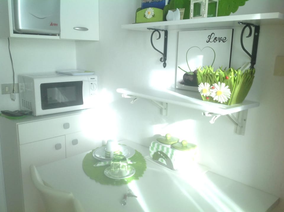 B&B By Lussy - Camera Verde Bed and Breakfast in Menaggio