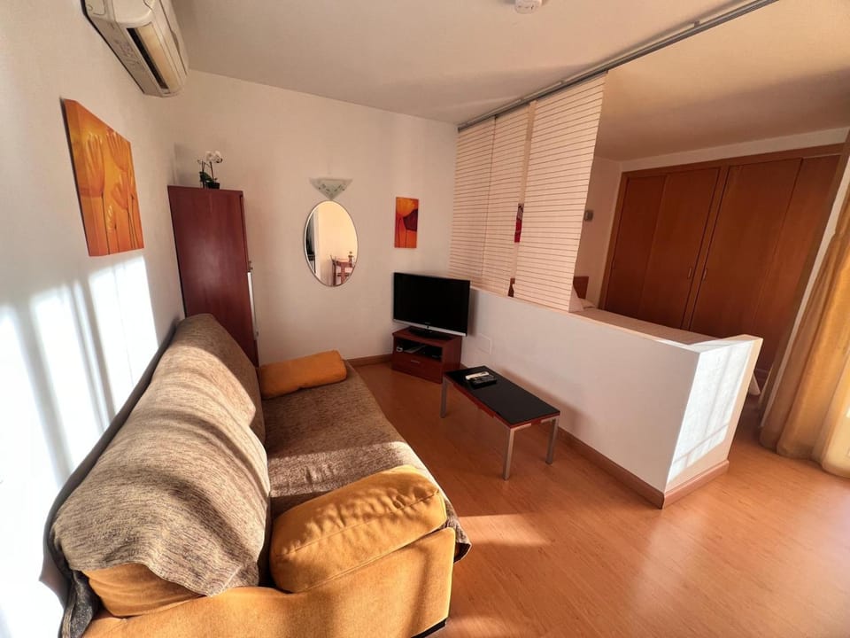 Aparthotel Arenal Apartment hotel in Baix Empordà