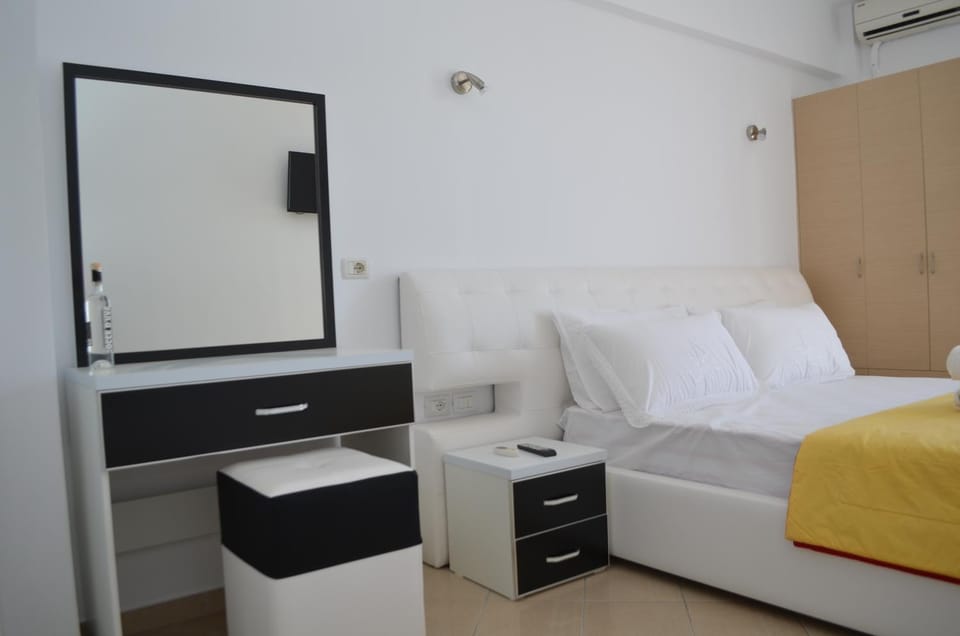 Klajdi Apartaments Apartment in Sarandë