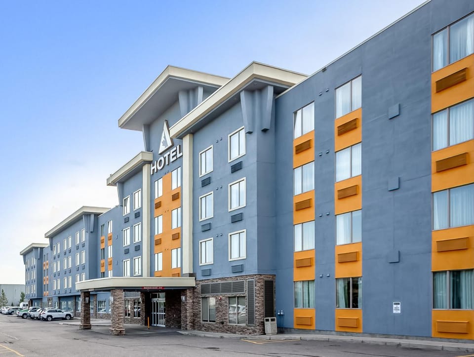 Property building, Street view