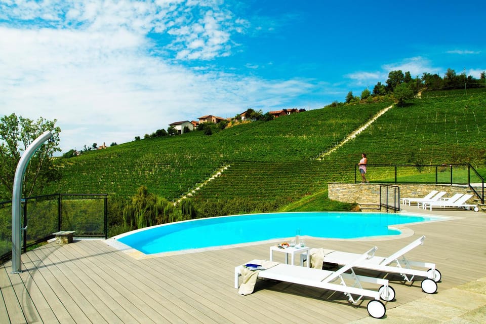 Day, Natural landscape, Summer, View (from property/room), Balcony/Terrace, Balcony/Terrace, Swimming pool
