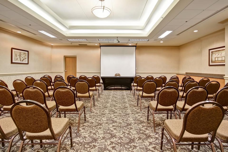Meeting/conference room