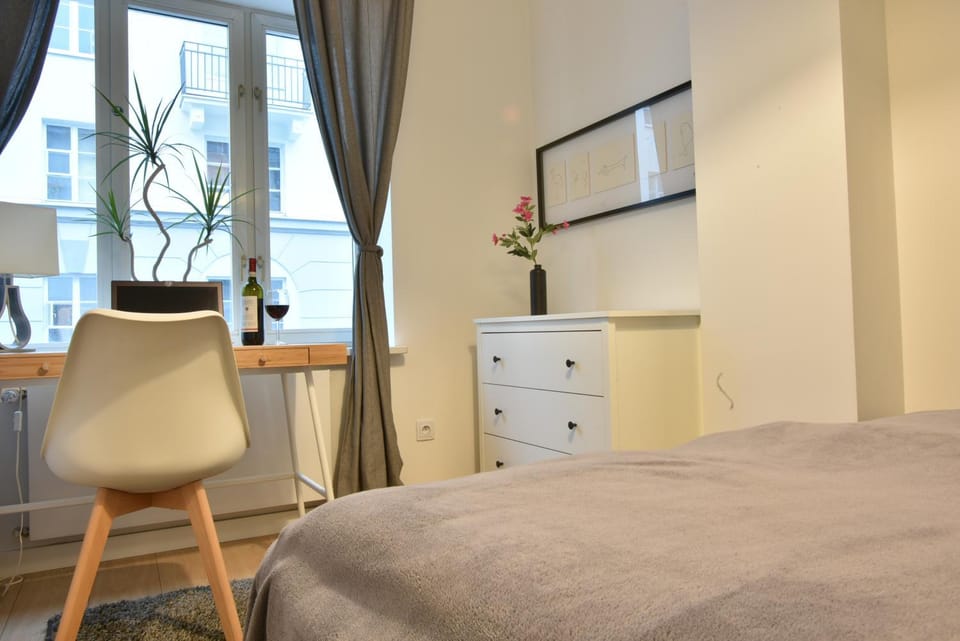 Smulikowskiego 2 Apartment in Warsaw