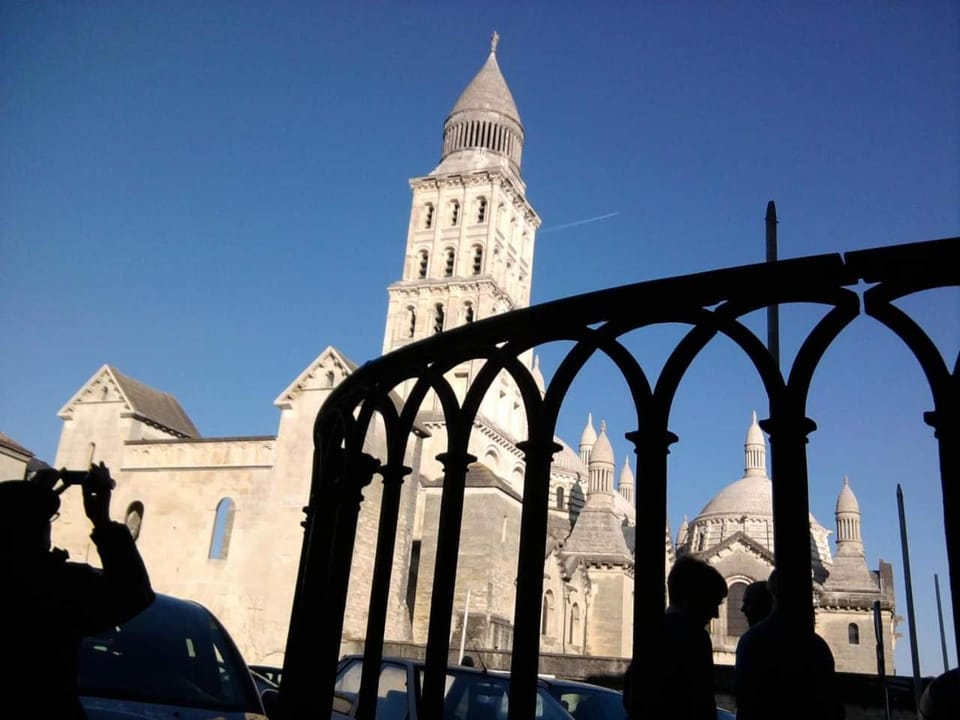Nearby landmark