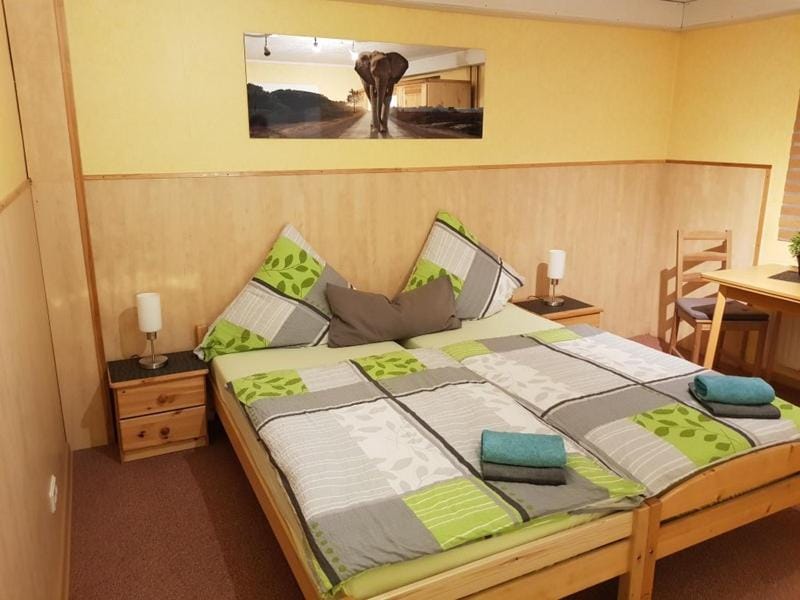 Bed, Photo of the whole room, Decorative detail