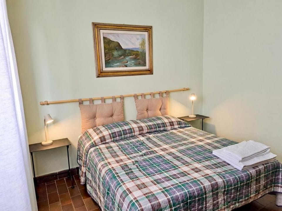Frascole Farm Stay in Tuscany