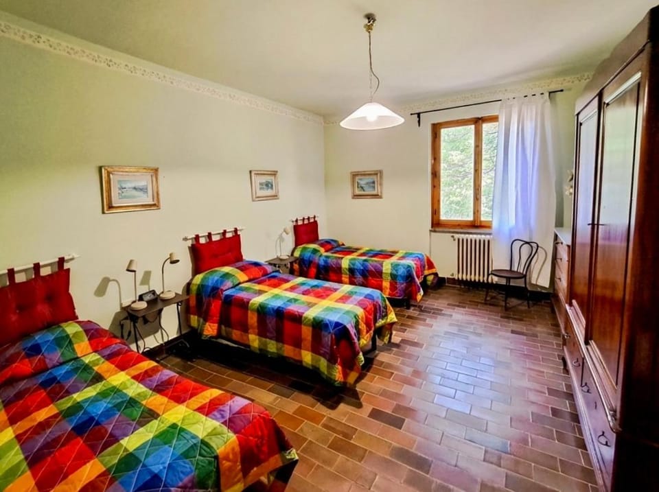Frascole Farm Stay in Tuscany