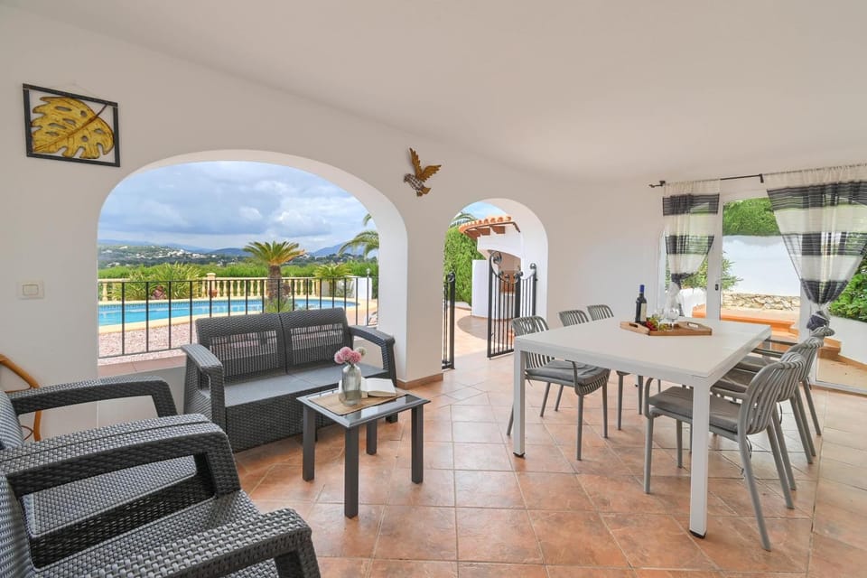 Balcony/Terrace, Dining area