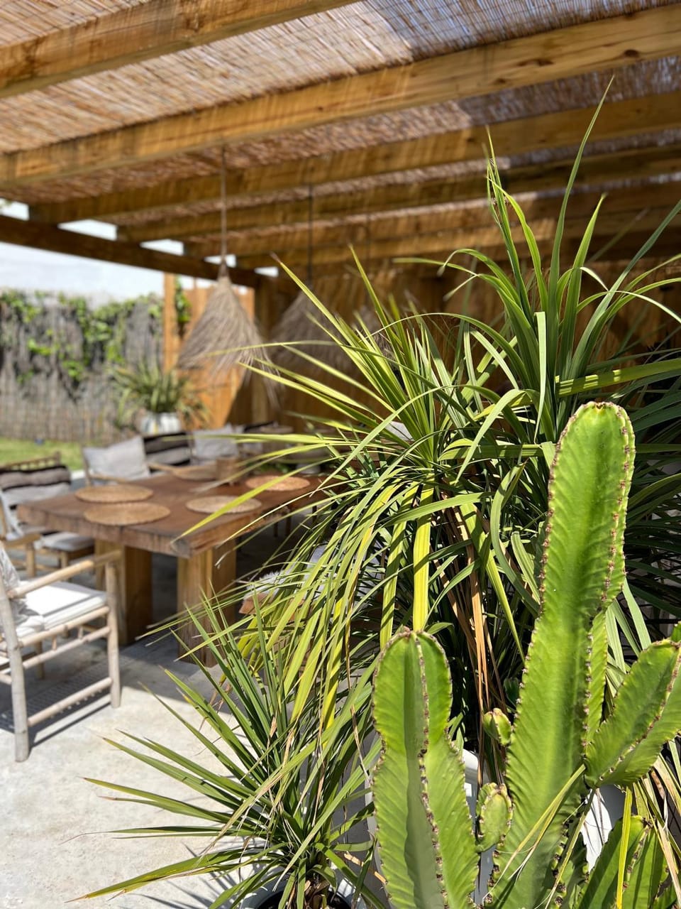 Patio, Day, Garden, Garden, Balcony/Terrace, Garden view