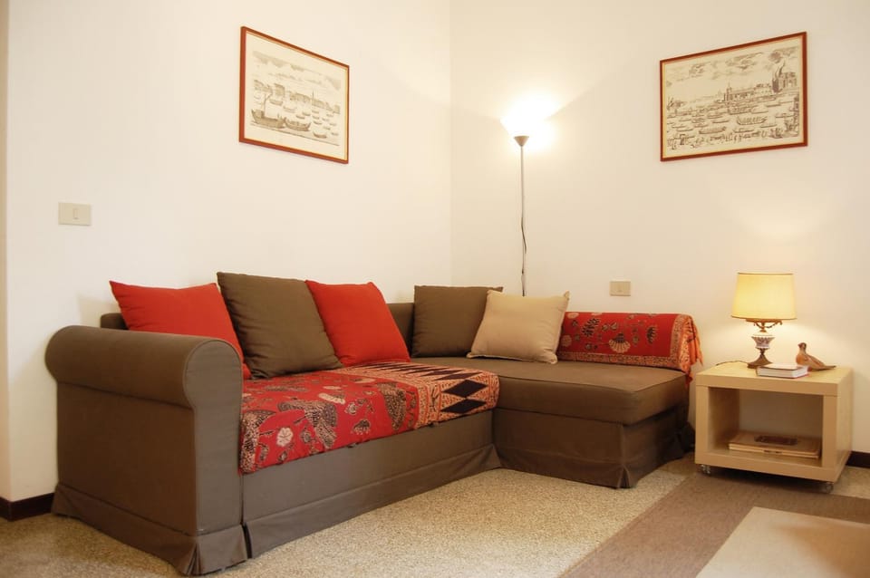 Balcony/Terrace, Living room