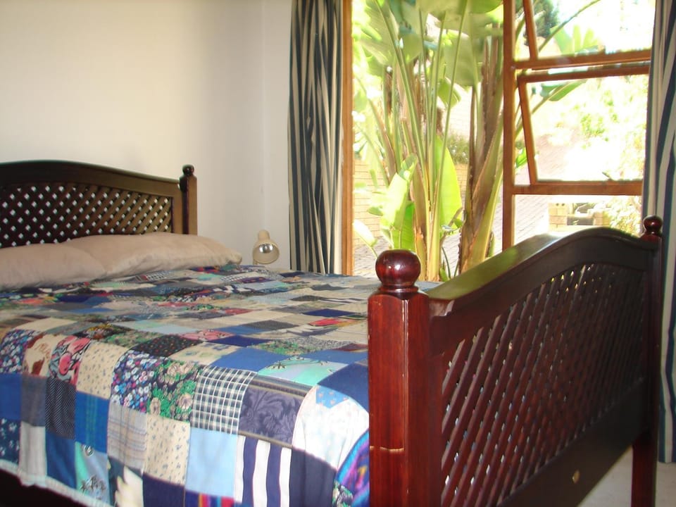 Shirleys Place Bed and Breakfast in Cape Town