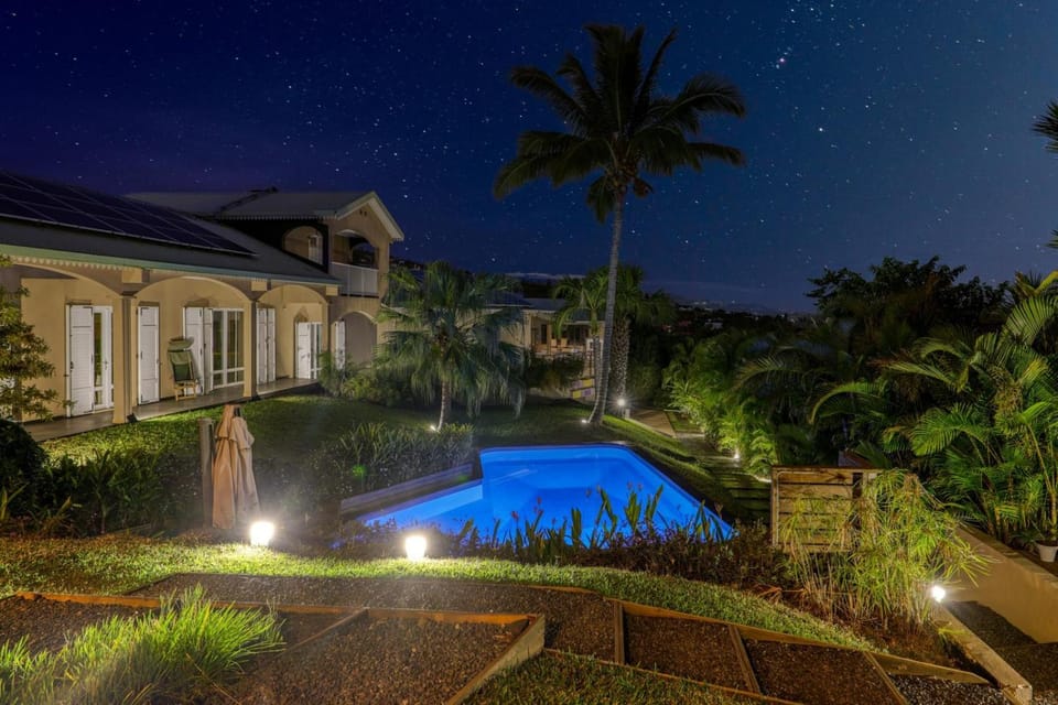 Property building, Night, Garden, Garden view, Pool view, Swimming pool, Swimming pool
