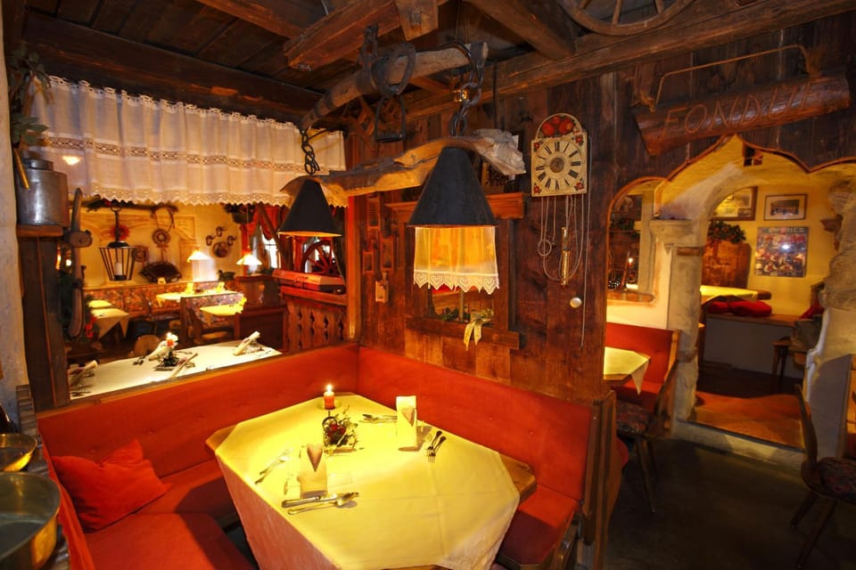 Restaurant/places to eat