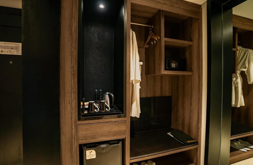 wardrobe