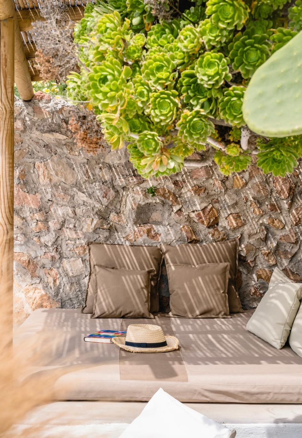 Patio, Spring, Day, Seating area, Garden view
