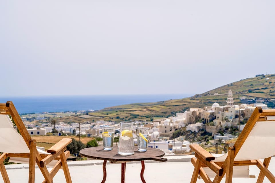 Patio, Day, Natural landscape, View (from property/room), Balcony/Terrace, Food and drinks, Seating area, Dining area, Mountain view, Sea view, Drinks