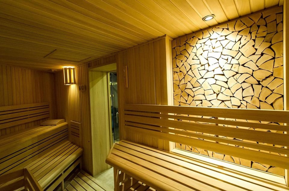 Sauna, Spa and wellness centre/facilities
