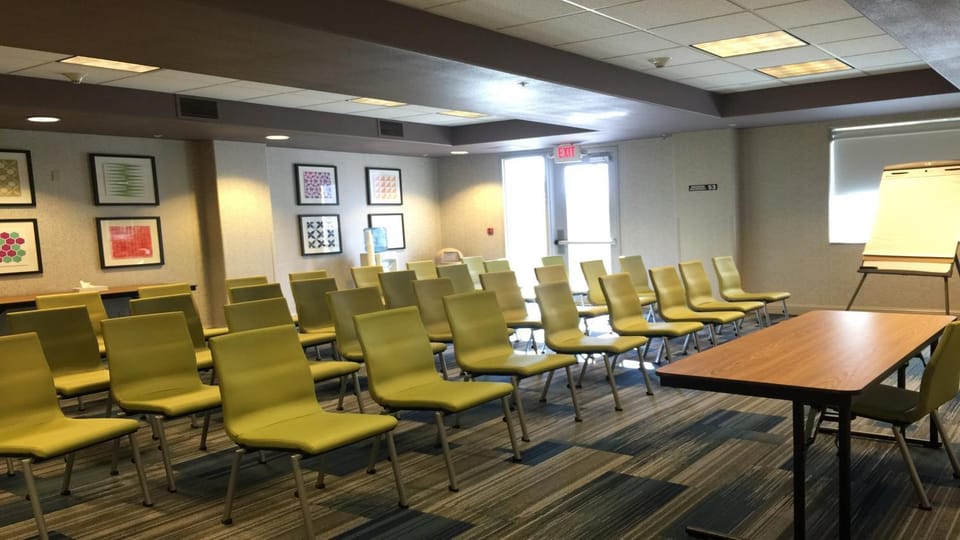 Meeting/conference room