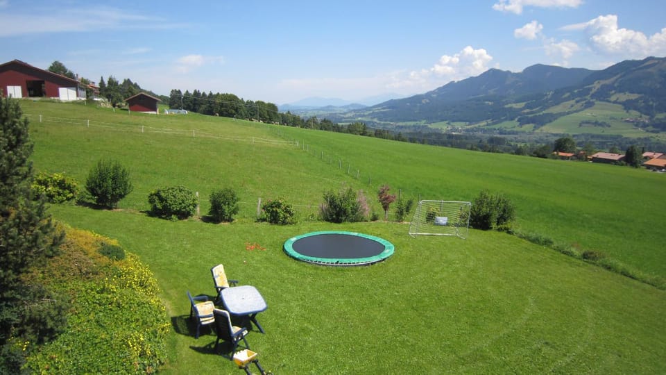 Garden view, Mountain view