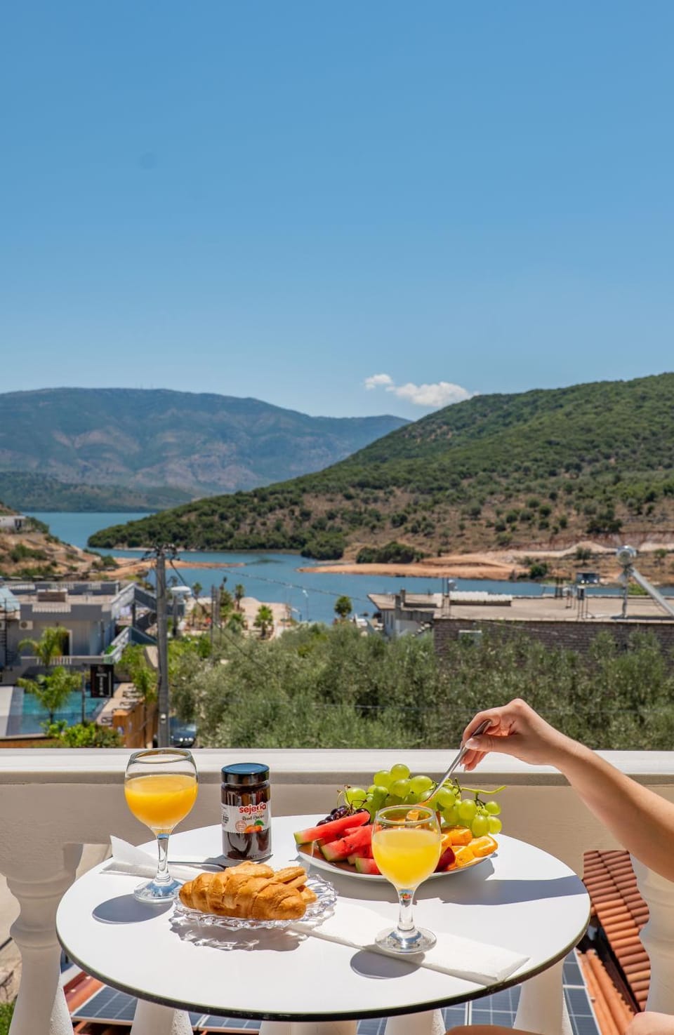 Villa CACA Apartment in Ksamil