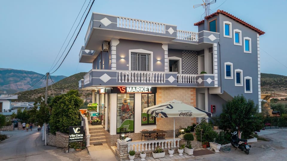 Villa CACA Apartment in Ksamil