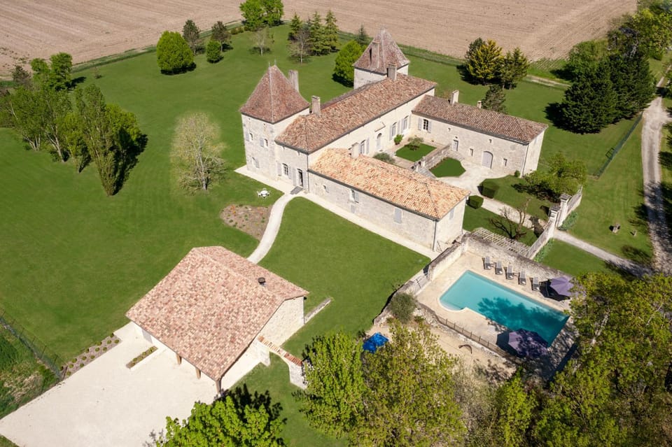 Chateau Secretary House in Occitanie